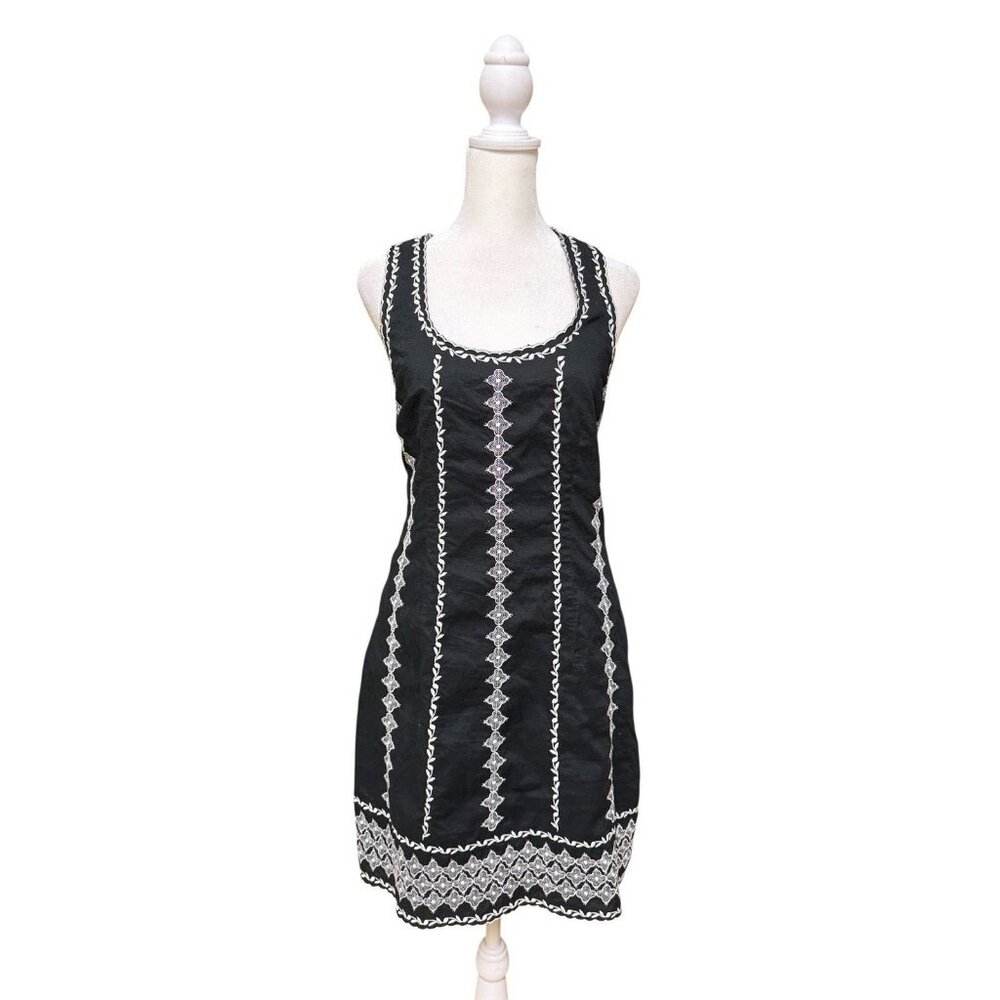 BCBGMAXAZRIA Black Embroidered Cotton Dress Cross Back Sleeveless Size 4